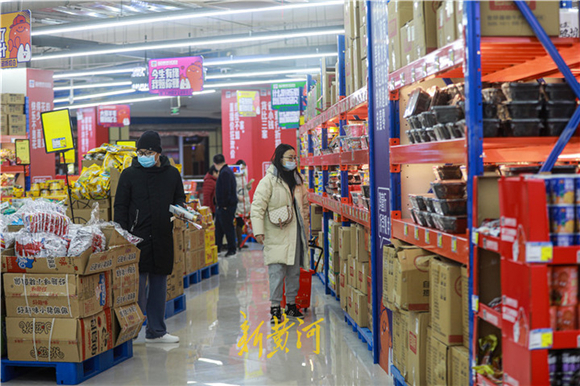 濟南老商圈煥新生 引進網紅品牌折扣倉，打造沉浸式購物體驗